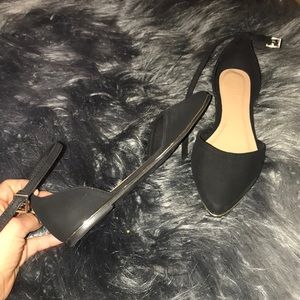 Sale🚨🚨🚨🚨Black flats🚨🚨